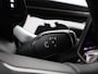 Volkswagen ID. Buzz Pro 86 kWh LWB 6p. 286 PK| Navigatie Pro | Achterklep Elektrisch | Achteruitrijcamera | 6-Zits | 20 Inch Velgen | Stoelverwarming | Stuurwielverwarming