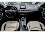 Mazda 3 2.0 GT-M HUD Leer Aeropack Bose Navi Stoelverwarming Climate Elektr. verstelbare stoel. PDC LM velgen