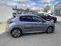 Peugeot 208 1.2 PureTech Allure Pack AUTOMAAT l CAMERA l CRUISE ADAPTIEF l CLIMATE l ALL SEASON MICHELIN