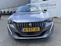 Peugeot 208 1.2 PureTech Allure Pack AUTOMAAT l CAMERA l CRUISE ADAPTIEF l CLIMATE l ALL SEASON MICHELIN