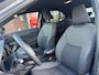 Toyota Yaris Cross 1.5 Hybrid 115 FIRST EDITION STOEL/STUURVERWARMING APPLE/ANDROID CAMERA CLIMA NAVI AD-CRUISE PRIVACY-GLASS 17"LM-VELGEN