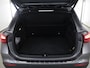 Mercedes-Benz GLA 180 Luxury Line | Panoramadak | Keyless | Multibeam | Stoelverwarming | Getint glas |