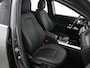 Mercedes-Benz GLA 180 Luxury Line | Panoramadak | Keyless | Multibeam | Stoelverwarming | Getint glas |