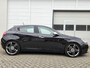 Alfa Romeo Giulietta 1.4 T Distinctive / Automaat / Leer / PDC!