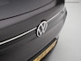 Volkswagen ID.4 Pro 77 kWh Luxe (APPLE CARPLAY,TREKHAAK,CLIMATE,PARKEERSENSOREN,STOELVERWARMING,ADAPTIVE CRUISE,LED,ARMSTEUNEN)