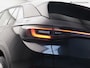 Volkswagen ID.4 Pro 77 kWh Luxe (APPLE CARPLAY,TREKHAAK,CLIMATE,PARKEERSENSOREN,STOELVERWARMING,ADAPTIVE CRUISE,LED,ARMSTEUNEN)