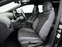 Volkswagen ID.4 Pro 77 kWh Luxe (APPLE CARPLAY,TREKHAAK,CLIMATE,PARKEERSENSOREN,STOELVERWARMING,ADAPTIVE CRUISE,LED,ARMSTEUNEN)