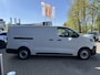 Toyota PROACE Electric Worker Long 10th Anniversary 75 kWh NIEUW DIRECT LEVERBAAR! STOEL/STUURVERW CAMERA PARK-SENSOREN BLIND SPOT APPLE/ANDROID