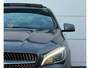 Mercedes-Benz CLA 200 Amg Org NL Pano Uitlaatklep schakelbaar AMG Diffuser Apple carplay Night pakket Keyless Go