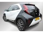 Toyota Aygo X Hybrid 115 Hybrid GR Sport , Stoelverwarming, JBL audio met Subwoofer, Keyles entree, Suede Bekleding, Intelligente Parkeer sensoren, Gr Uitvoering