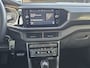Volkswagen T-Cross 1.0 TSI Style | Automaat | LED | Trekhaak | Stoelverwarming | Camera | PDC | App-connect | All-seasons |