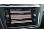Volkswagen Tiguan 2.0 TSI 180pk DSG 4Motion 2x R-Line Virtual Cockpit Trekhaak 19inch LM ACC *NL Auto* 2200kg Trekgewicht!