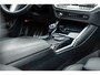 BMW 3-Serie 330e High Ex M-Sport Frozen / Glazen dak / Adaptief onderstel / Electrische stoelen /