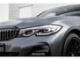 BMW 3-Serie 330e High Ex M-Sport Frozen / Glazen dak / Adaptief onderstel / Electrische stoelen /