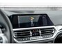 BMW 3-Serie 330e High Ex M-Sport Frozen / Glazen dak / Adaptief onderstel / Electrische stoelen /