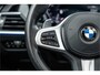 BMW 3-Serie 330e High Ex M-Sport Frozen / Glazen dak / Adaptief onderstel / Electrische stoelen /