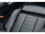 BMW 3-Serie 330e High Ex M-Sport Frozen / Glazen dak / Adaptief onderstel / Electrische stoelen /