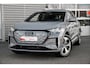 Audi Q4 Sportback e-tron S edition quattro performance 82 kWh | Panoramadak | HUD | Memory | Sonos | 360 Camera | | Apple Carplay/Android Auto|telefoonintegratie premium | Audio installatie premium | Augmented reality