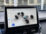 Toyota Corolla Cross 140 Hybrid Dynamic | Trekhaak, Parelmoer wit, Dodehoekherkenning, Parkeersensoren, Stoel + Stuurverwarming