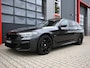 BMW 5-Serie Touring 530e xDrive M-Sport | Pano | 20'' | LED | Leder | Memory | PDC | Cruise | Stoelverwarming | Carplay | Ambient | Trekhaak | Harmon Kardon | Android Auto | Keyless Start