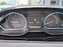Peugeot 2008 1.2 PureTech AllureAchteruitrijcamera Carplay/Android Auto|telefoonintegratie premium | Achterbank in delen neerklapbaar | Achteruitrijcamera | Apple Carplay/Android Auto|telefoonintegratie premium