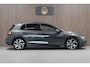 Volkswagen Golf 1.5 eTSI R-Line 2020 DSG IQ PANO CAMERA VIRTUAL