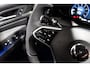 Volkswagen Golf 1.5 eTSI R-Line 2020 DSG IQ PANO CAMERA VIRTUAL
