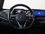 Volkswagen ID.3 First 58 kWh | Navigatie | Stoel- en stuurwielverwarming | Adaptieve cruise control | Parkeersensoren | Voorklimatisering | CarPlay | Sfeerverlichting |