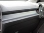 Volvo XC40 2.0 B4 Plus Black Edition Automaat / Panoramadak / 360* Camera / Trekhaak / 20" velgen / Verwarmd voorraam / Reservewiel