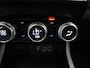 Renault Arkana 1.3 TCe Intens EDC 140Pk | Navigatie | Apple & Android Carplay | Parkeersensoren Voor & Achter | Achteruitrijcamera | Privacy Glass | Cruise Control & Snelheidsbegrenzer | Climate Control | Licht & Regensensor |