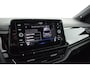 Volkswagen T-Roc 1.5 TSI 150pk DSG R-Line Business+ Black Style Trekhaak Camera IQ.Light Panoramadak Virtual Cockpit Navigatie