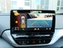 Volkswagen ID.4 Pro 77 kWh / Navigatie / Warmtepomp / LM 19 inch / LED / Keyless / Park Assist / Camera