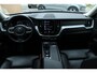 Volvo XC60 2.0 B5 Momentum Exclusive