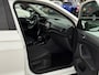 Volkswagen T-Cross 1.0 TSI A/T TREKHAAK CARPLAY STOELVERWARMING
