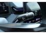 Lynk & Co 08 1.5 More | 200km Hybride | Stoelmassage, Verwarming en Ventilatie | Panoramadak | Matrix LED | Harman Kardon | 360° Camera | Getint glas | Bestuurdersstoel met geheugen | Sfeerverlichting | Apple Carplay | Dodehoekassistent | Adaptive Cruise Contol