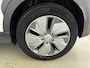 Hyundai Kona Electric EV Premium Sky 64 kWh | SoH 95,4% | WLTP 484km | Warmtepomp | 3-fasen | Schuifdak | Leer | Stoelventilatie | Head-up display |