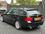 BMW 3-Serie Touring 320i High Executive Panoramadaken LEER Navigatie Cruise Control Climate Control