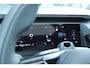 Lynk & Co 08 1.5 More | 200km Hybride | Stoelmassage, Verwarming en Ventilatie | Panoramadak | Matrix LED | Harman Kardon | 360° Camera | Getint glas | Bestuurdersstoel met geheugen | Sfeerverlichting | Apple Carplay | Dodehoekassistent | Adaptive Cruise Contol