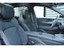 Lynk & Co 08 1.5 More | 200km Hybride | Stoelmassage, Verwarming en Ventilatie | Panoramadak | Matrix LED | Harman Kardon | 360° Camera | Getint glas | Bestuurdersstoel met geheugen | Sfeerverlichting | Apple Carplay | Dodehoekassistent | Adaptive Cruise Contol