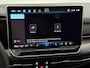 Volkswagen Golf 1.5 TSI R-Line Edition Panoramadak, 360 Camera, Apple carplay, Winterpakket, Rijstrook correctie, Cruise control adaptief, 18 Inch velgen, 2 jaar garantie
