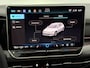 Volkswagen Golf 1.5 TSI R-Line Edition Panoramadak, 360 Camera, Apple carplay, Winterpakket, Rijstrook correctie, Cruise control adaptief, 18 Inch velgen, 2 jaar garantie