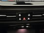 Volkswagen Golf 1.5 TSI R-Line Edition Panoramadak, 360 Camera, Apple carplay, Winterpakket, Rijstrook correctie, Cruise control adaptief, 18 Inch velgen, 2 jaar garantie