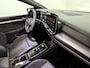 Volkswagen Golf 1.5 TSI R-Line Edition Panoramadak, 360 Camera, Apple carplay, Winterpakket, Rijstrook correctie, Cruise control adaptief, 18 Inch velgen, 2 jaar garantie