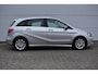 Mercedes-Benz B-klasse B180 AMBITION automaat | Trekhaak | Leder | Clima | PDC | Stoelverw. | Rijklaarprijs incl 12 mnd BOVAG garantie & onderhoudsbeurt !