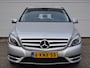 Mercedes-Benz B-klasse B180 AMBITION automaat | Trekhaak | Leder | Clima | PDC | Stoelverw. | Rijklaarprijs incl 12 mnd BOVAG garantie & onderhoudsbeurt !