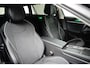 Volkswagen Passat Variant 1.5 TSI eHybrid 204 pk Business | Wegklapbare Trekhaak | Achteruitrijcamera | Elektrische achterklep |