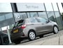 Toyota Yaris 1.5 Hybrid Aspiration Automaat | Climate control | Toyota Touch® 2 multimediasysteem met 7” touch screen* | Multi-information display (4.2” TFT-kleurenscherm) | Parkeerhulpcamera achter (met hulplijne