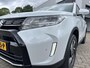 Suzuki Vitara 1.4 Boosterjet Smart Hybrid Style RIJKLAAR | DEMO | All-Seasonbanden | Climate Control | Navigatie | Cruise Control Adaptief