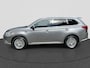 Mitsubishi Outlander 2.4 PHEV S-Edition RIJKLAAR | Navigatie | 360 Camera | Elektr. Kofferklep | Trekhaak