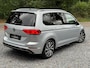 Volkswagen Touran 1.2 TSI Highline R-Line 7 Persoons 1e eigenaar DealerOH Nieuwstaat FULL LED